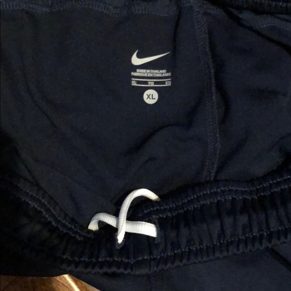 Men’s Nike Basketball Shorts in navy blue - Picture 4 of 8